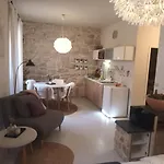 Apartment Leut *